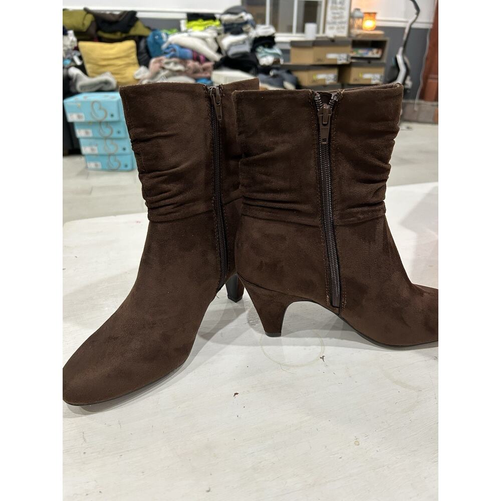 Baretraps True Verona Chocolate Size 8.5